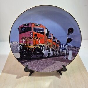 BNSF Railway 10 Years and Rolling 1995-2005 Limited Edition Collector Plate 7762